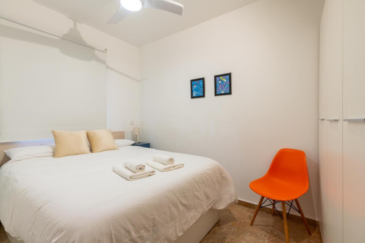 Am San Luis Pumarejo Apartment Sevilla Bagian luar foto